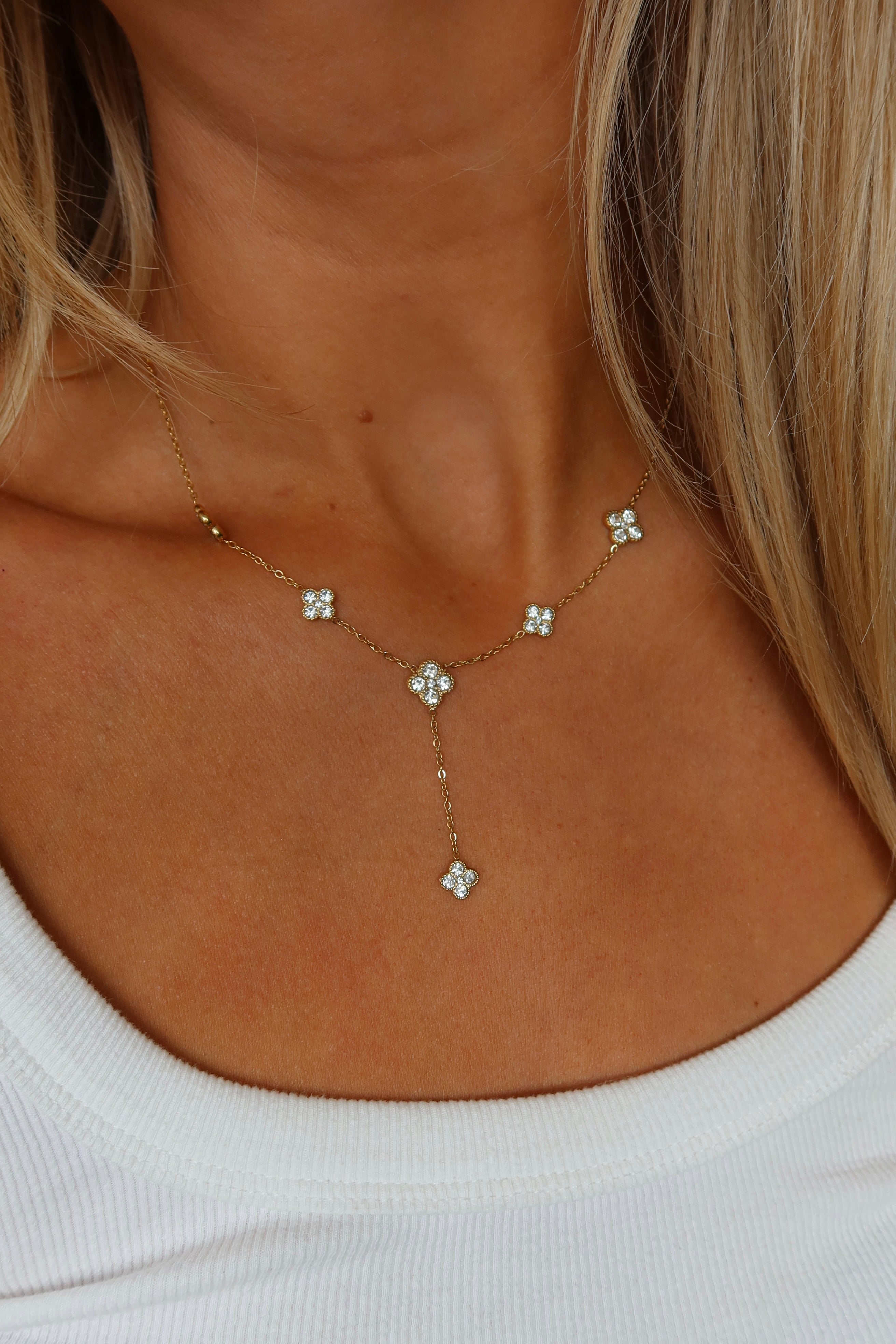 Clover Necklace Gold