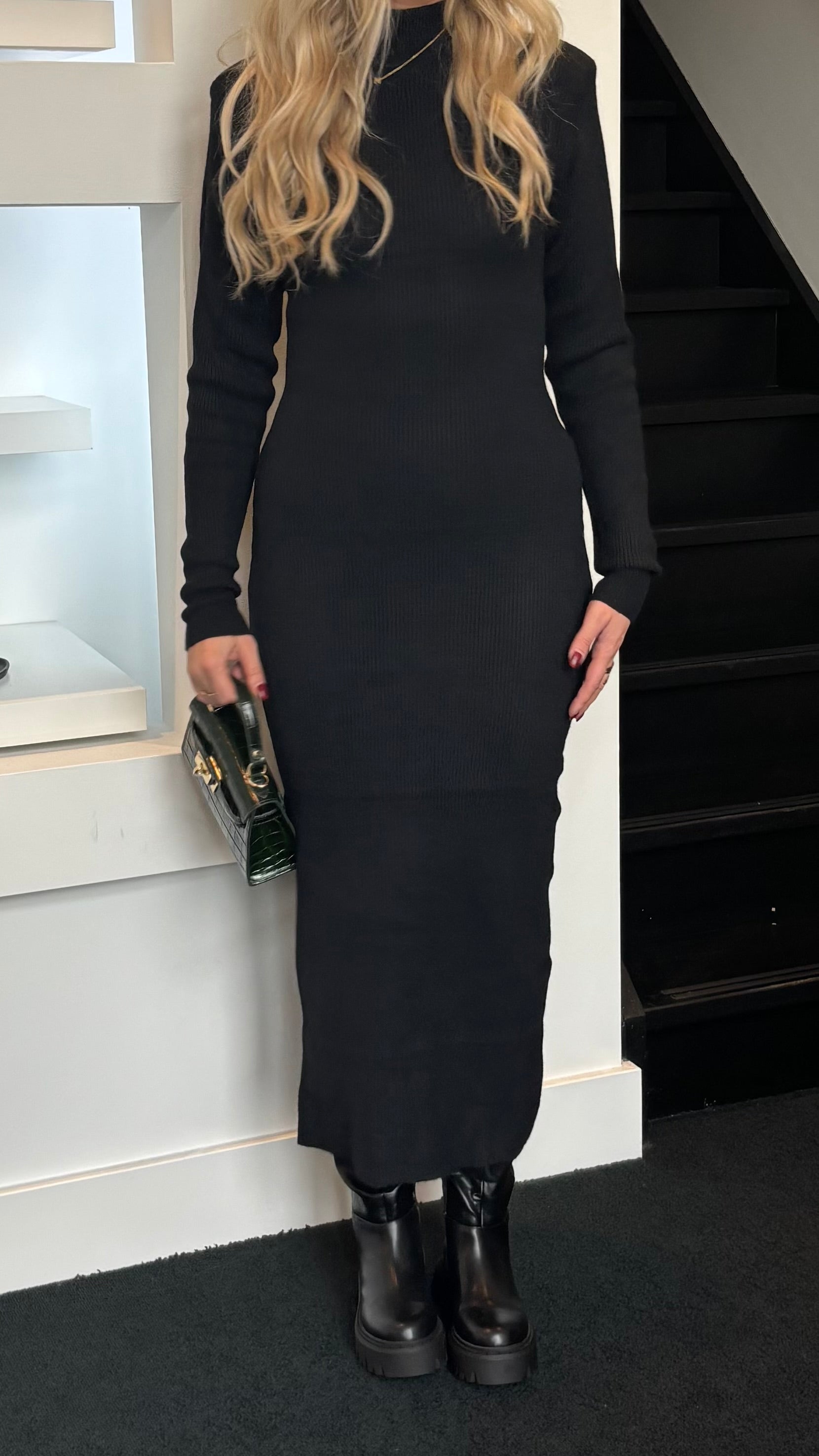 Iconic Knit Dress Black 231 (Tall Girl Approved)