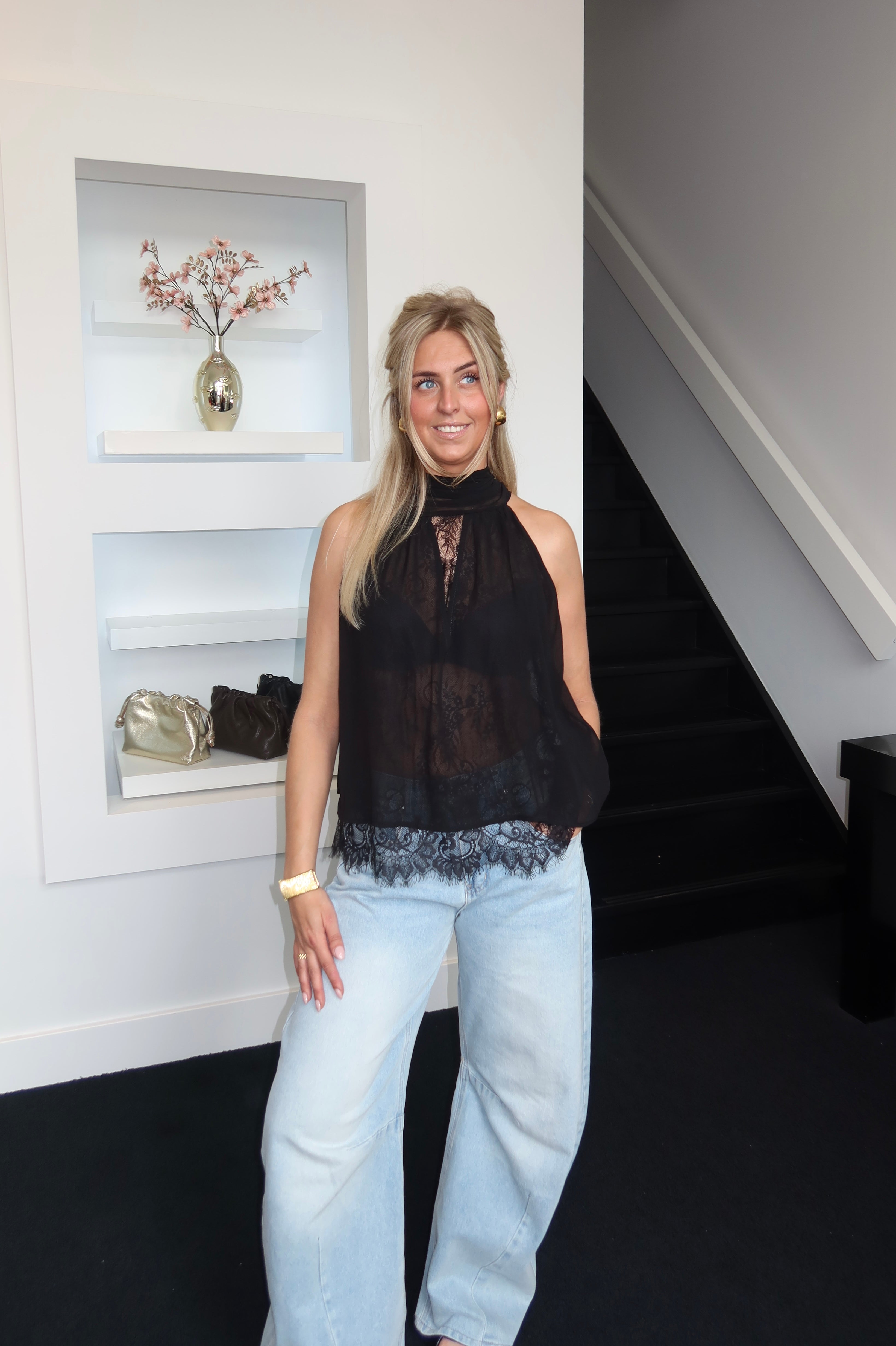 The Classy Lace Top Black 8093