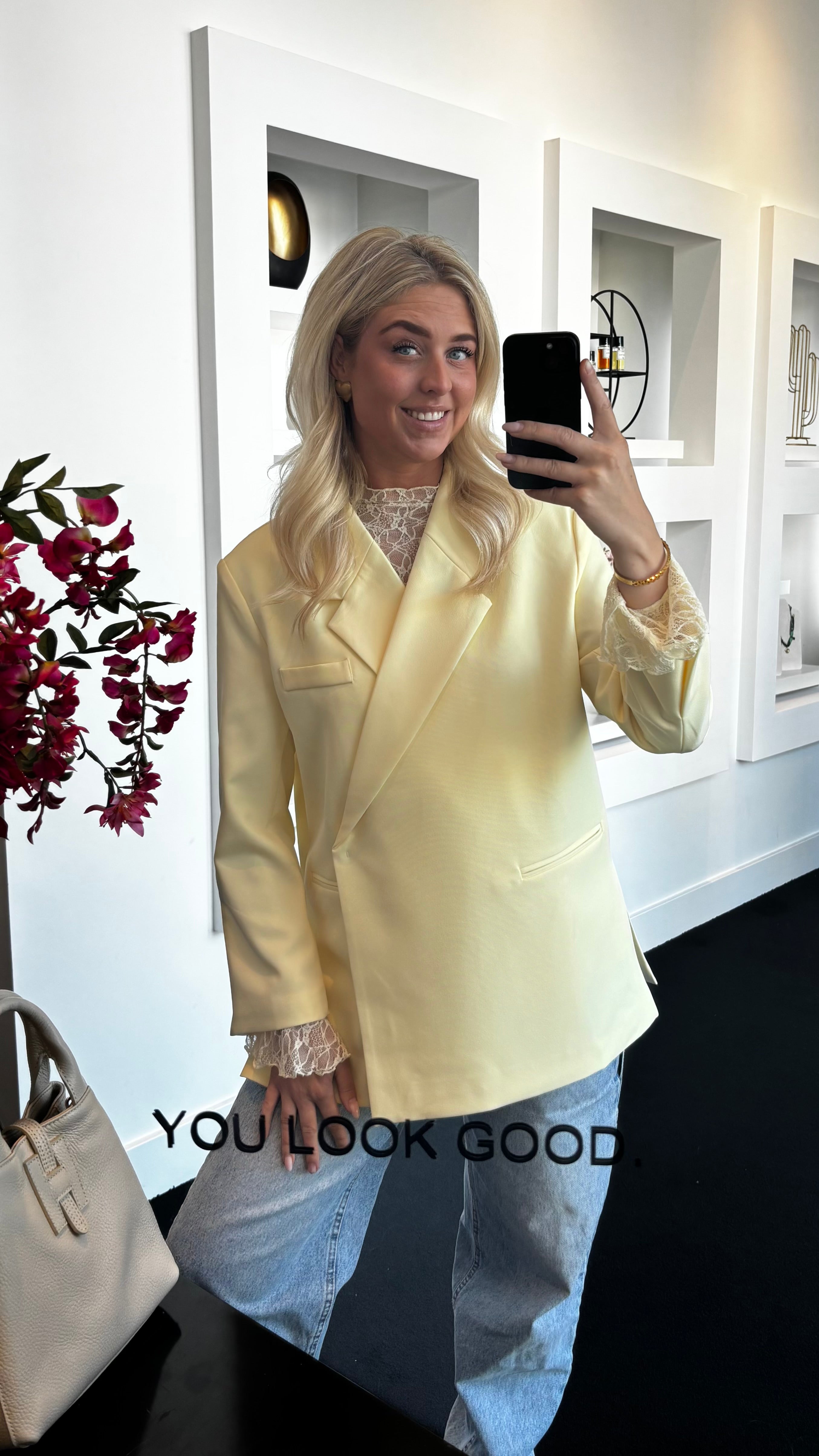 Boxy Fit Blazer Butter Yellow 24763