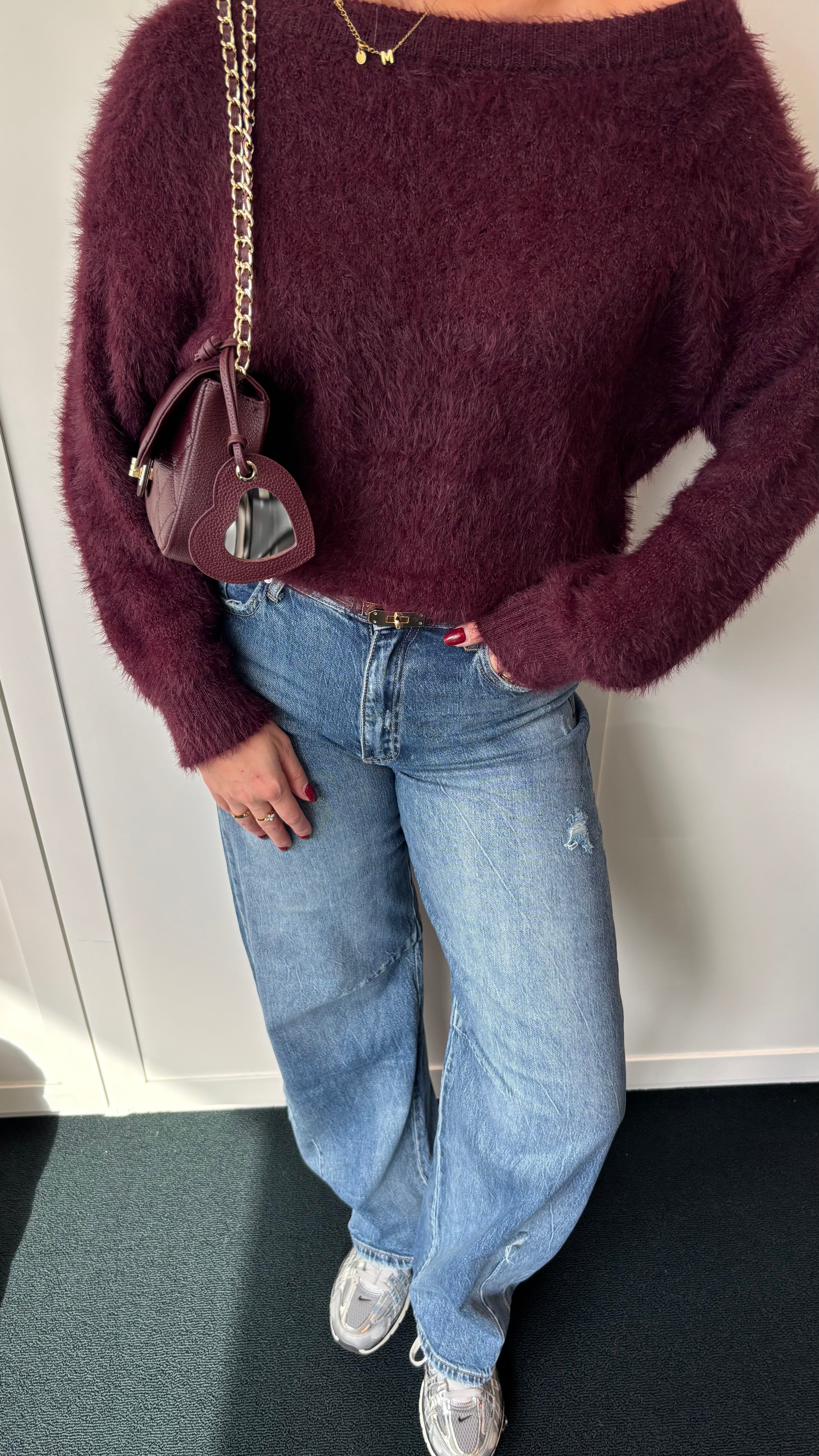 Kendall Fluffy Sweater Burgundy 870