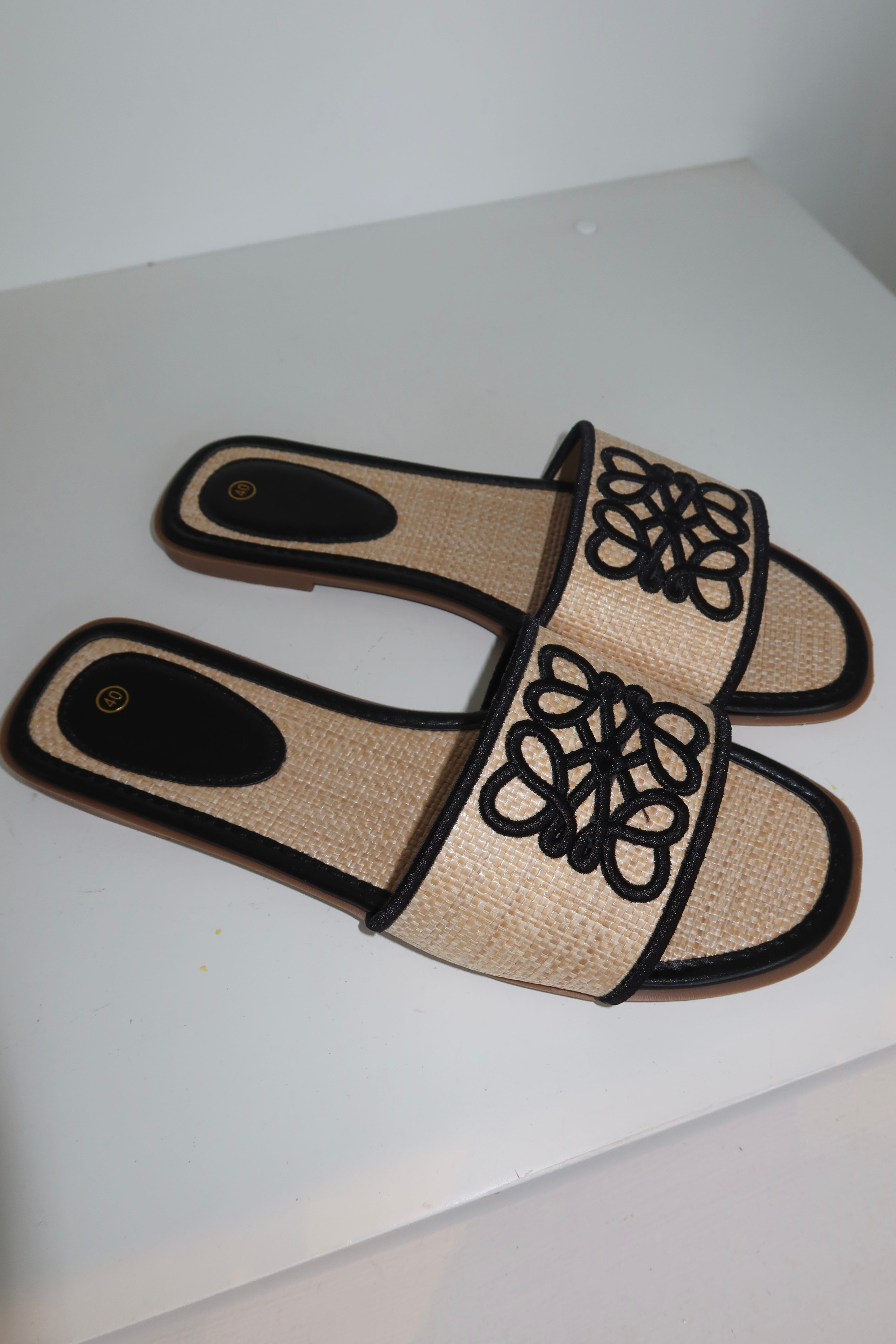 LouLou Slides Black 76