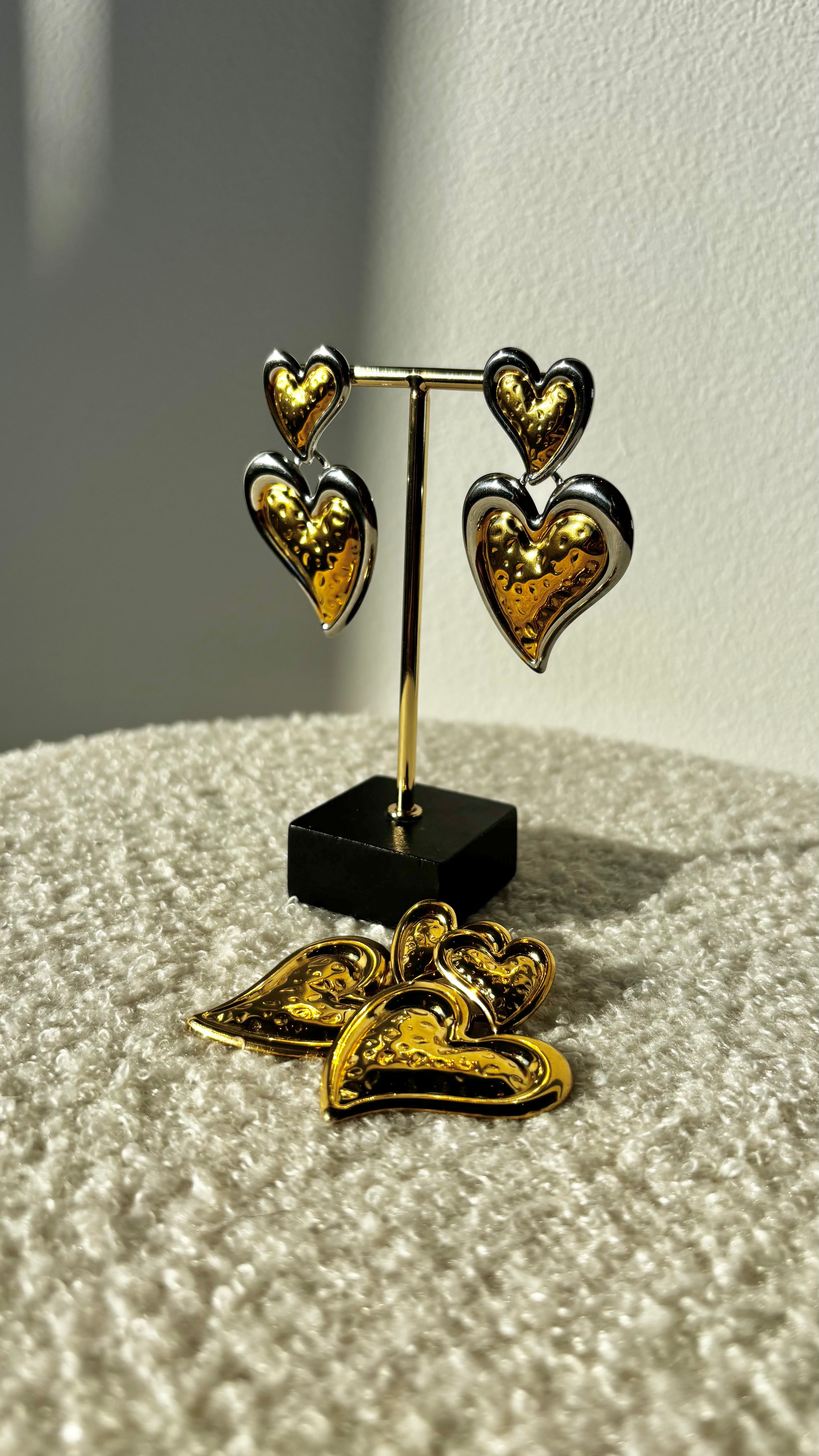 Printed Double Heart Earrings Silver/Gold