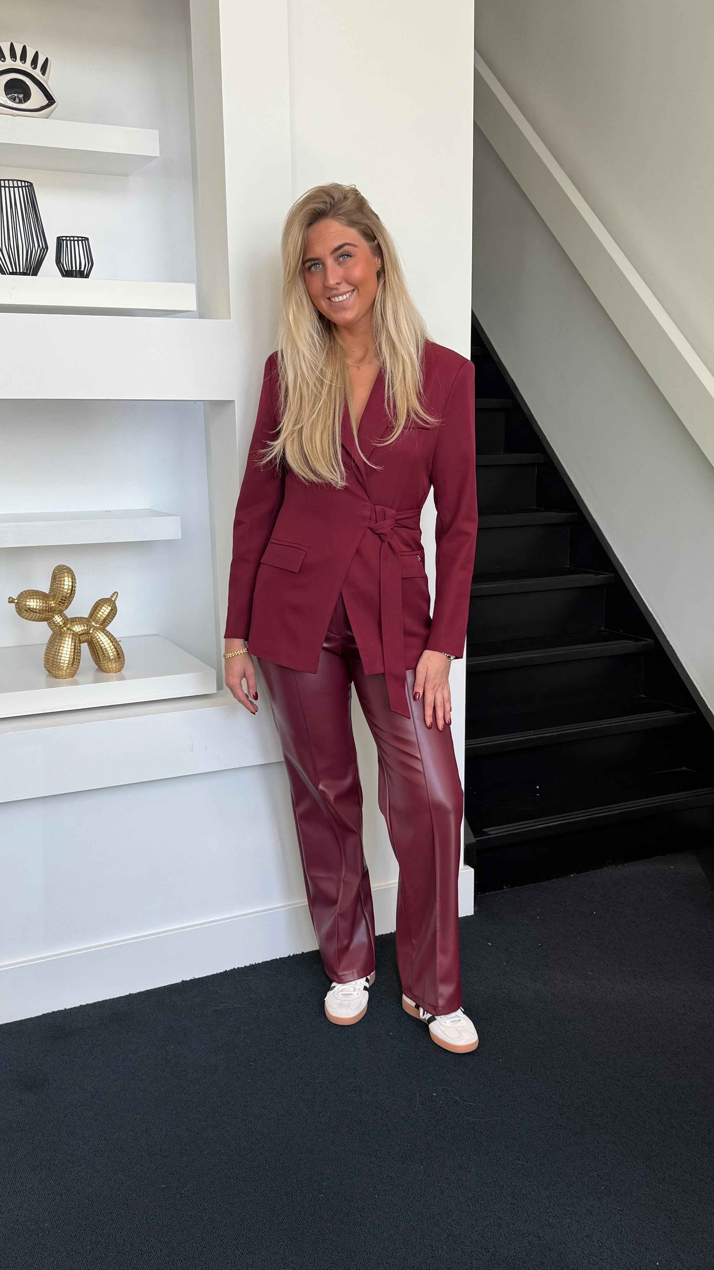 Lily Belted Blazer Bordeaux