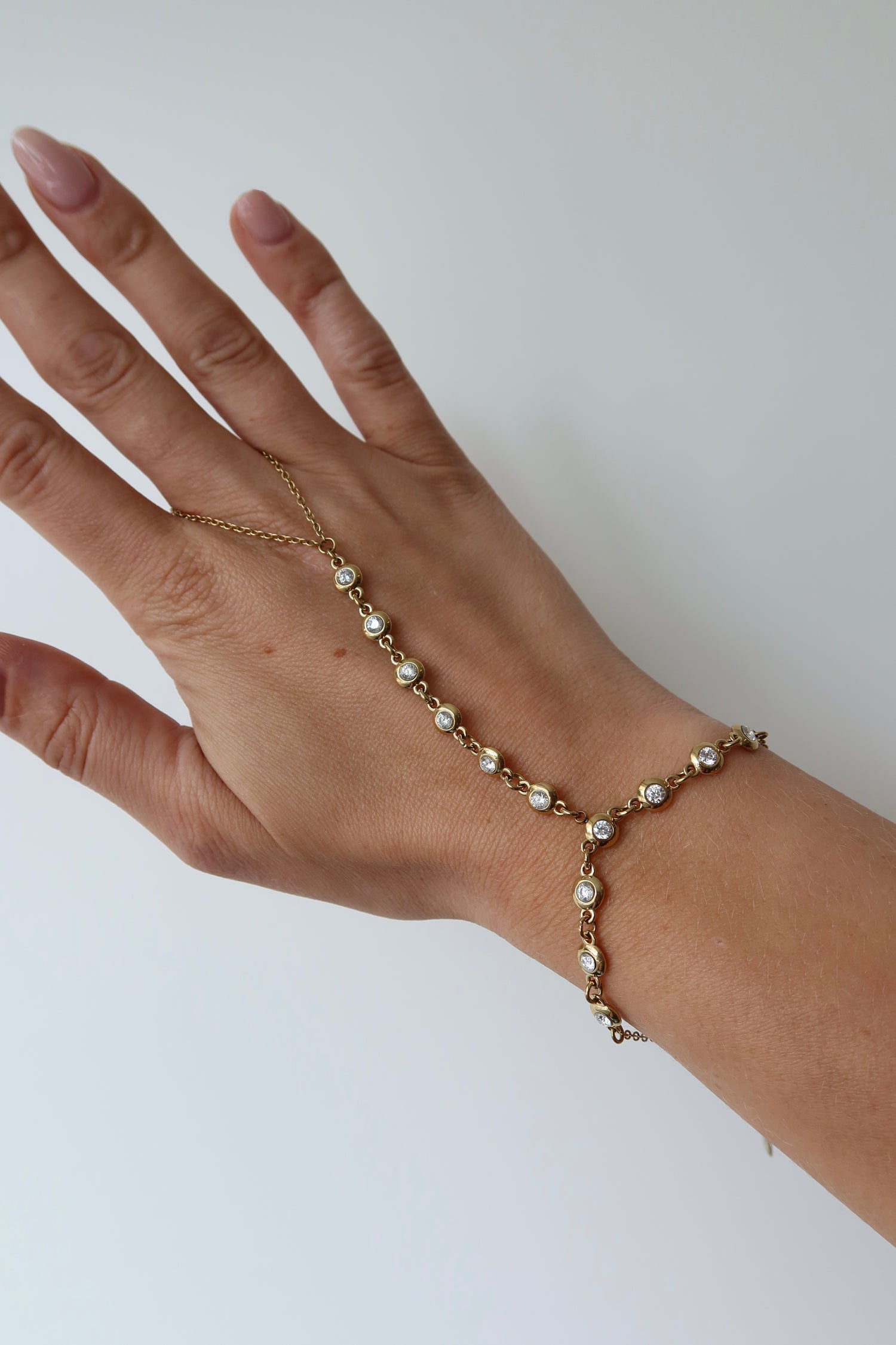 Aurelia Hand Chain Gold