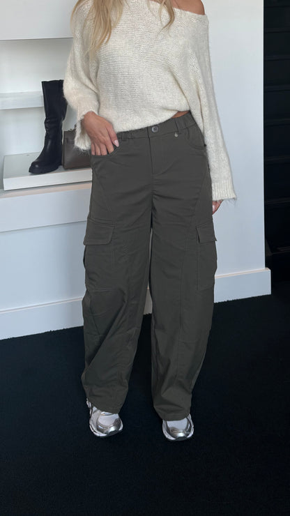 Alyna Cargo Pants Green