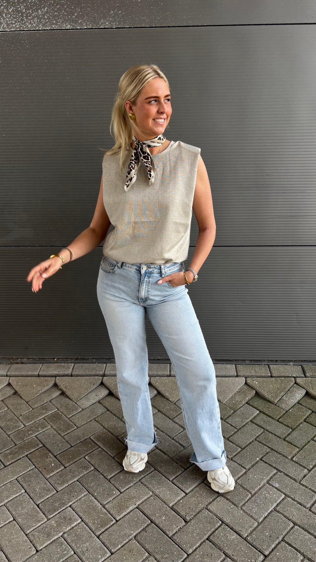 Pien Top Taupe 020