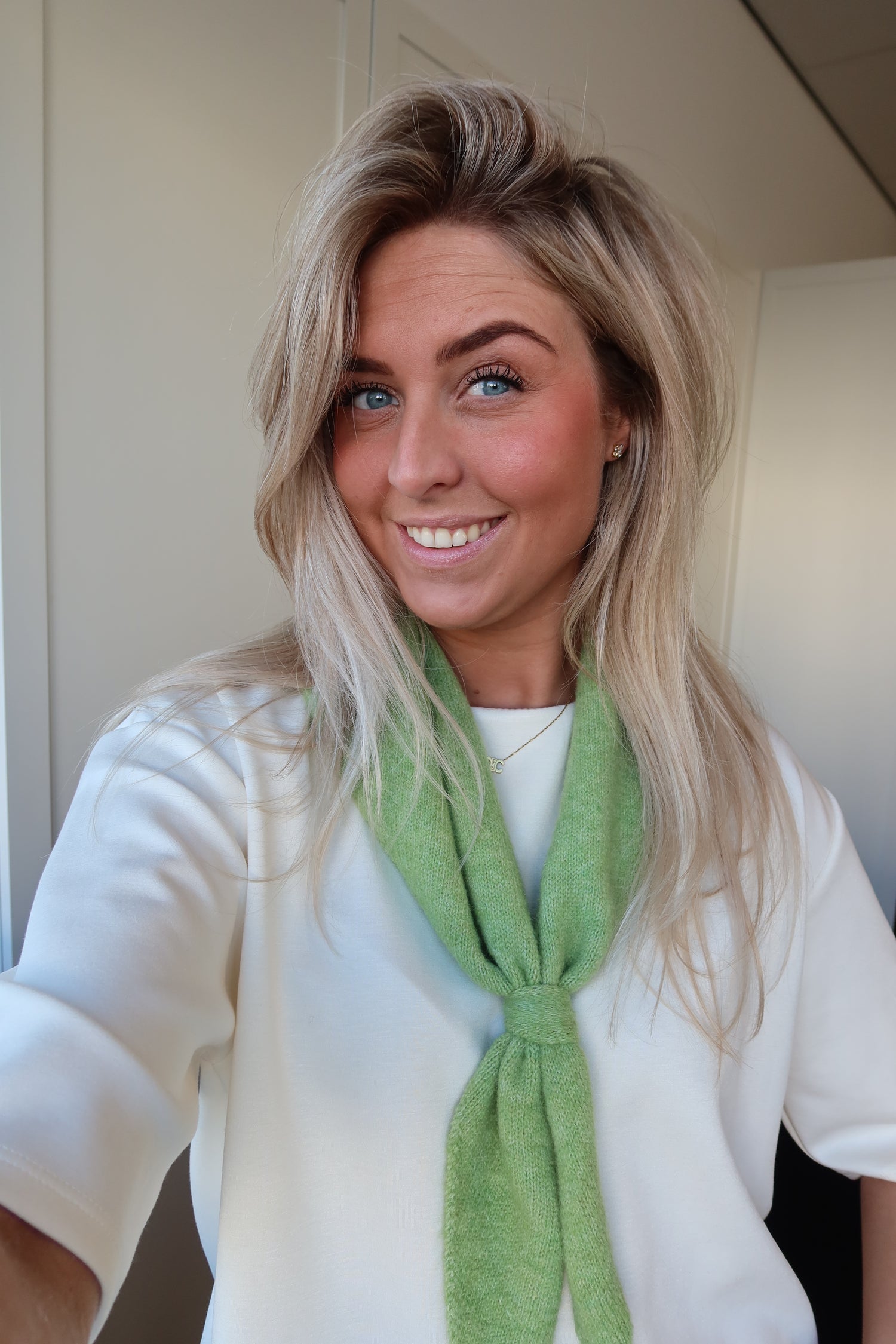 Triangle Scarf Green