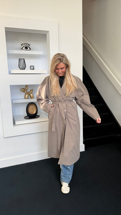 The Iconic Trench Taupe 88766