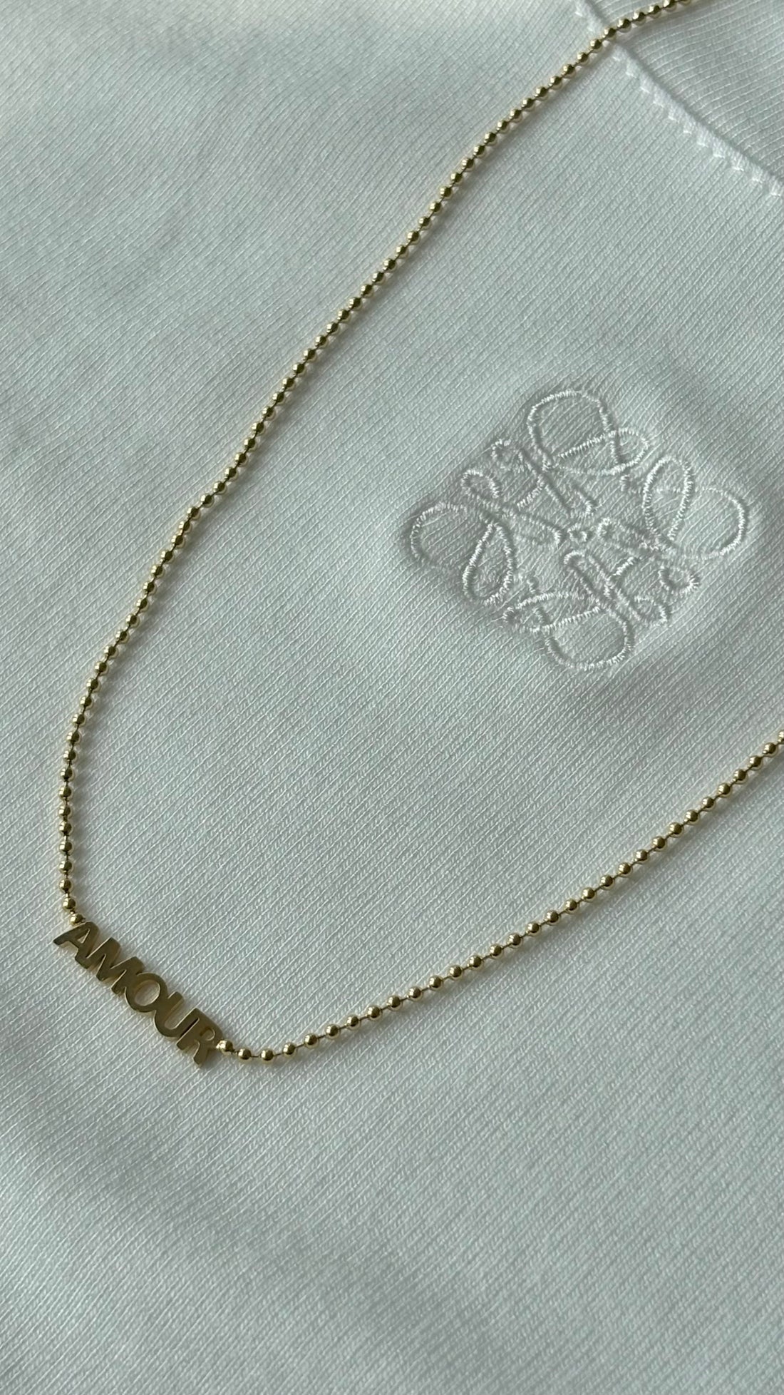 Amour Necklace