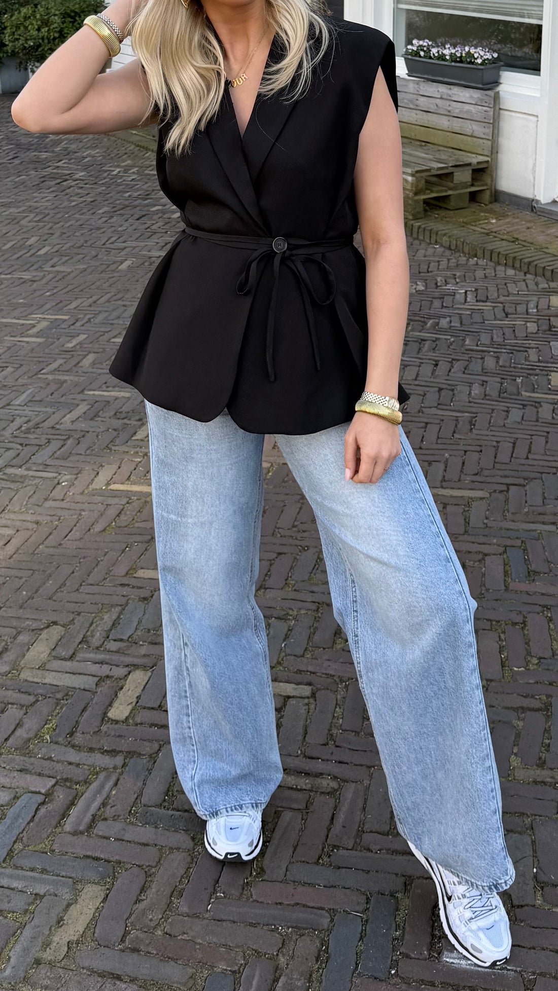 Fitted Gilet Black 24749
