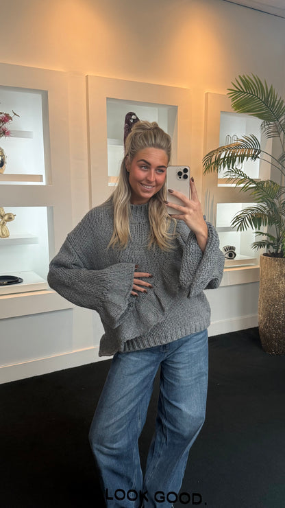 Ruffle Sweater Grey 9807