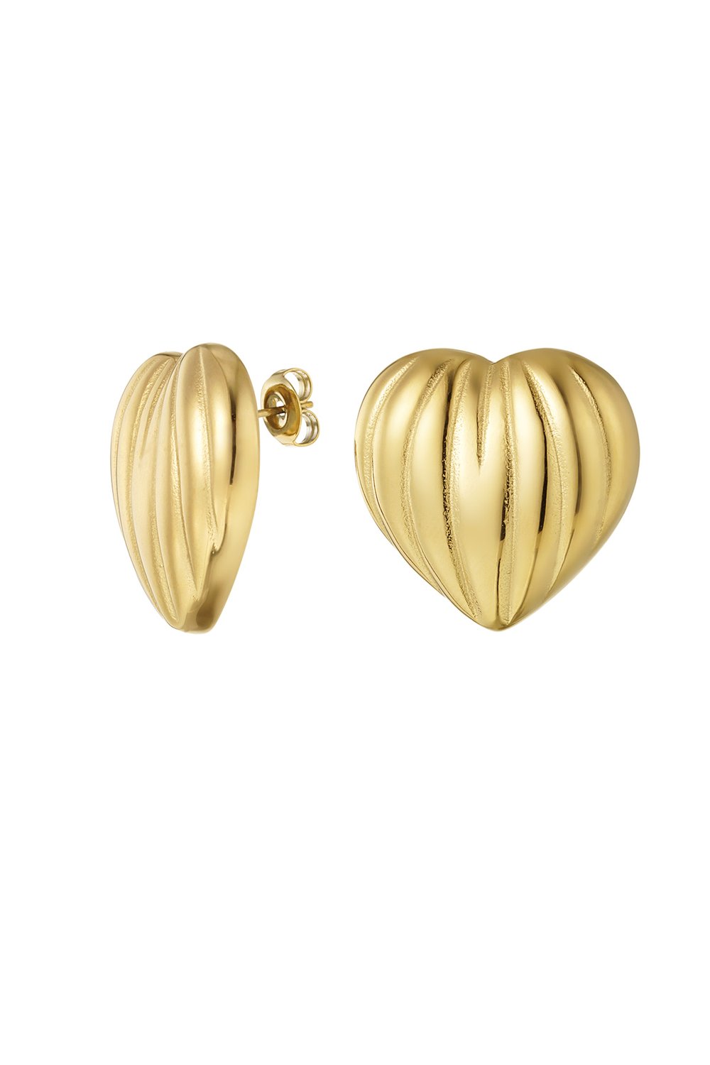 Love Heart Studs Gold