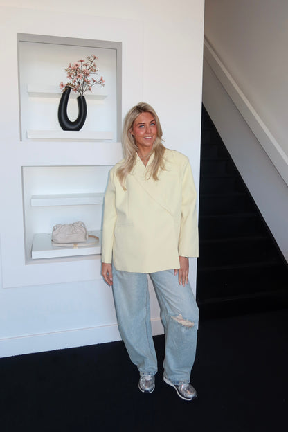 Lola Oversized Boxy Blazer Butter Yellow