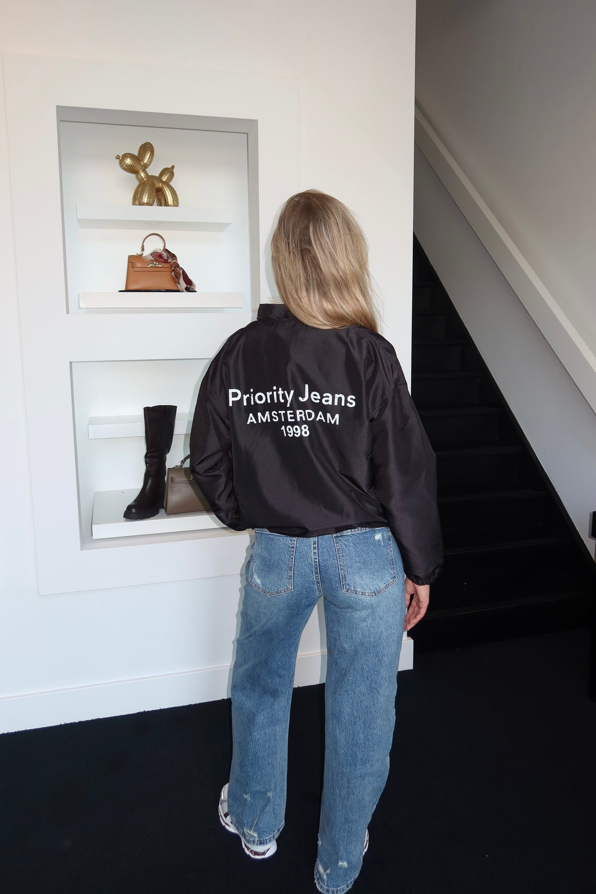 Priority Wind Jacket Black