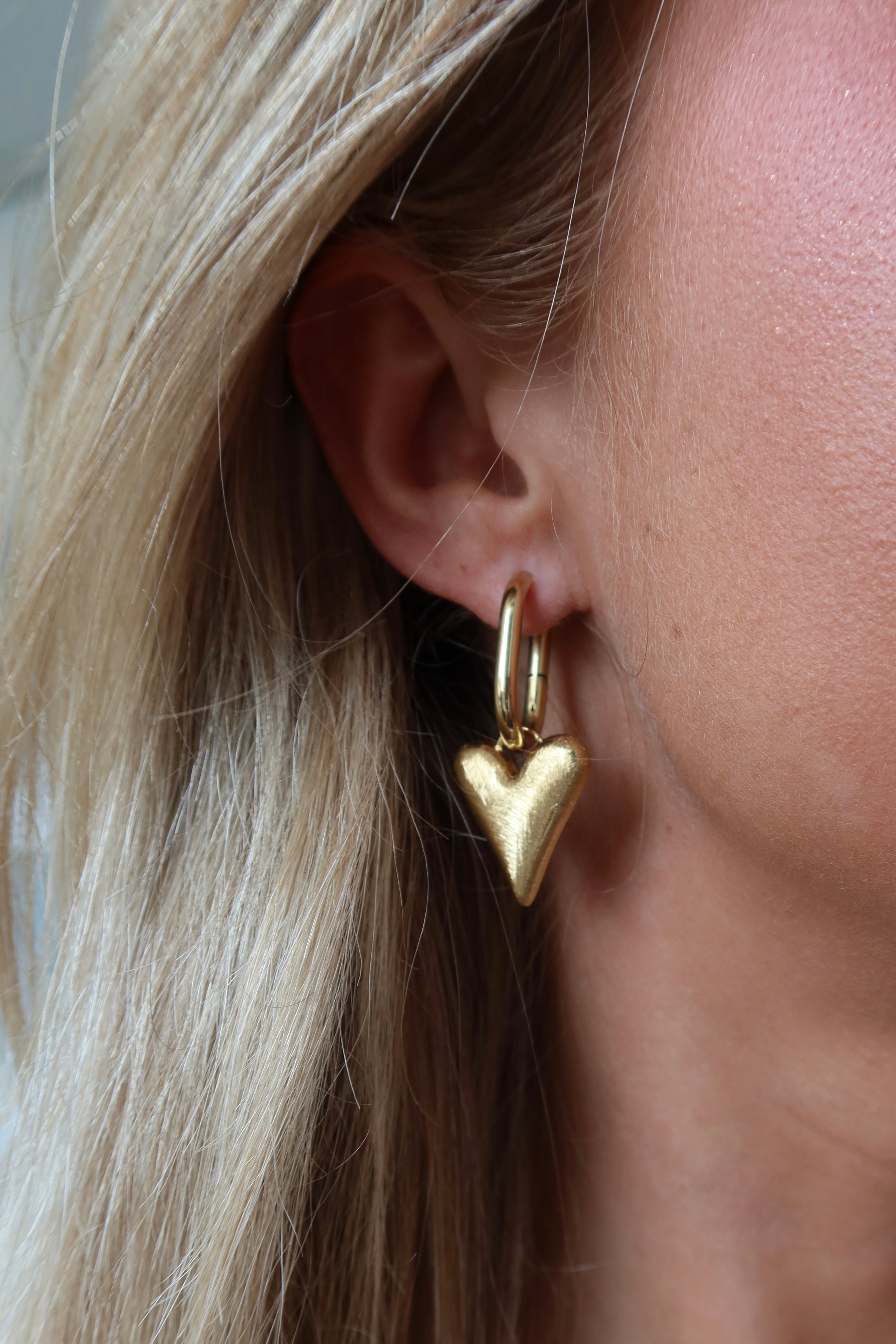 Heart Hoop Earrings Gold