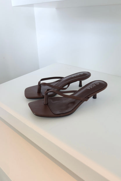 Kitten Heel Brown