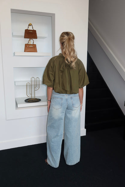 Wide Leg Button Jeans