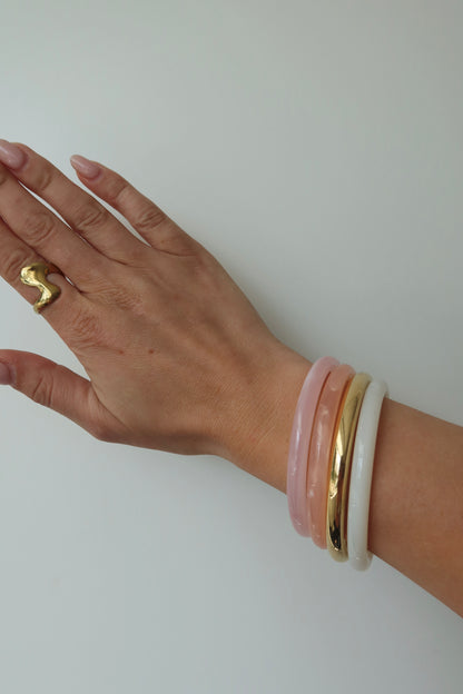 Pink &amp; White Bangle Set Gold