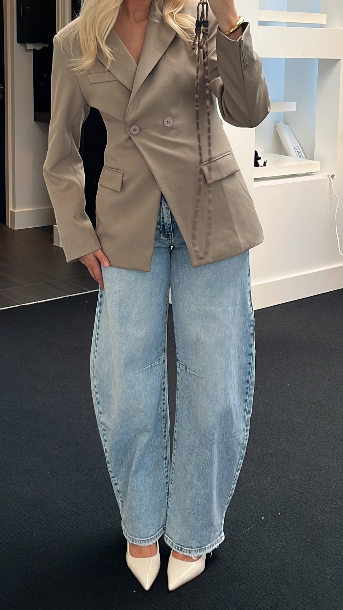 Eva Mid Waist Balloon Jeans 3717