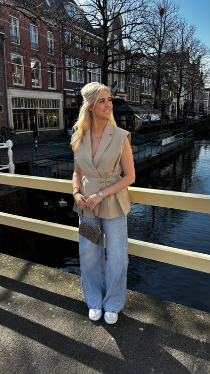 Fitted Gilet Taupe 24749