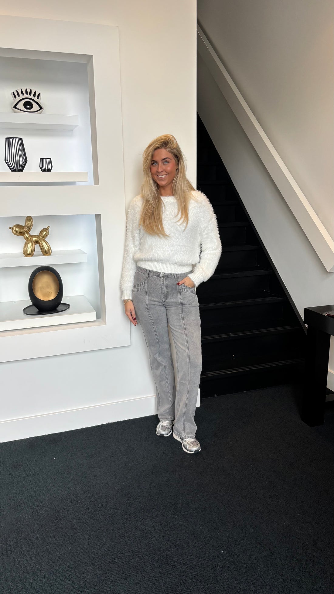 Straight Leg Jeans Grey