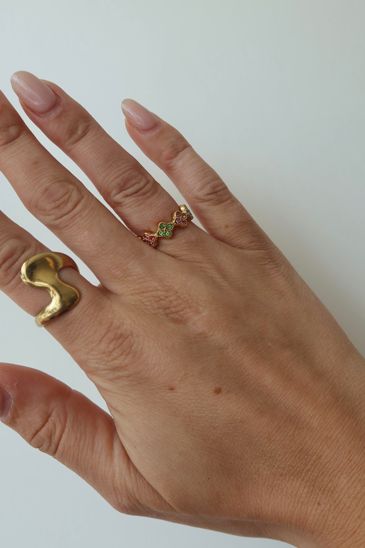 Clover Sparkle Ring Color