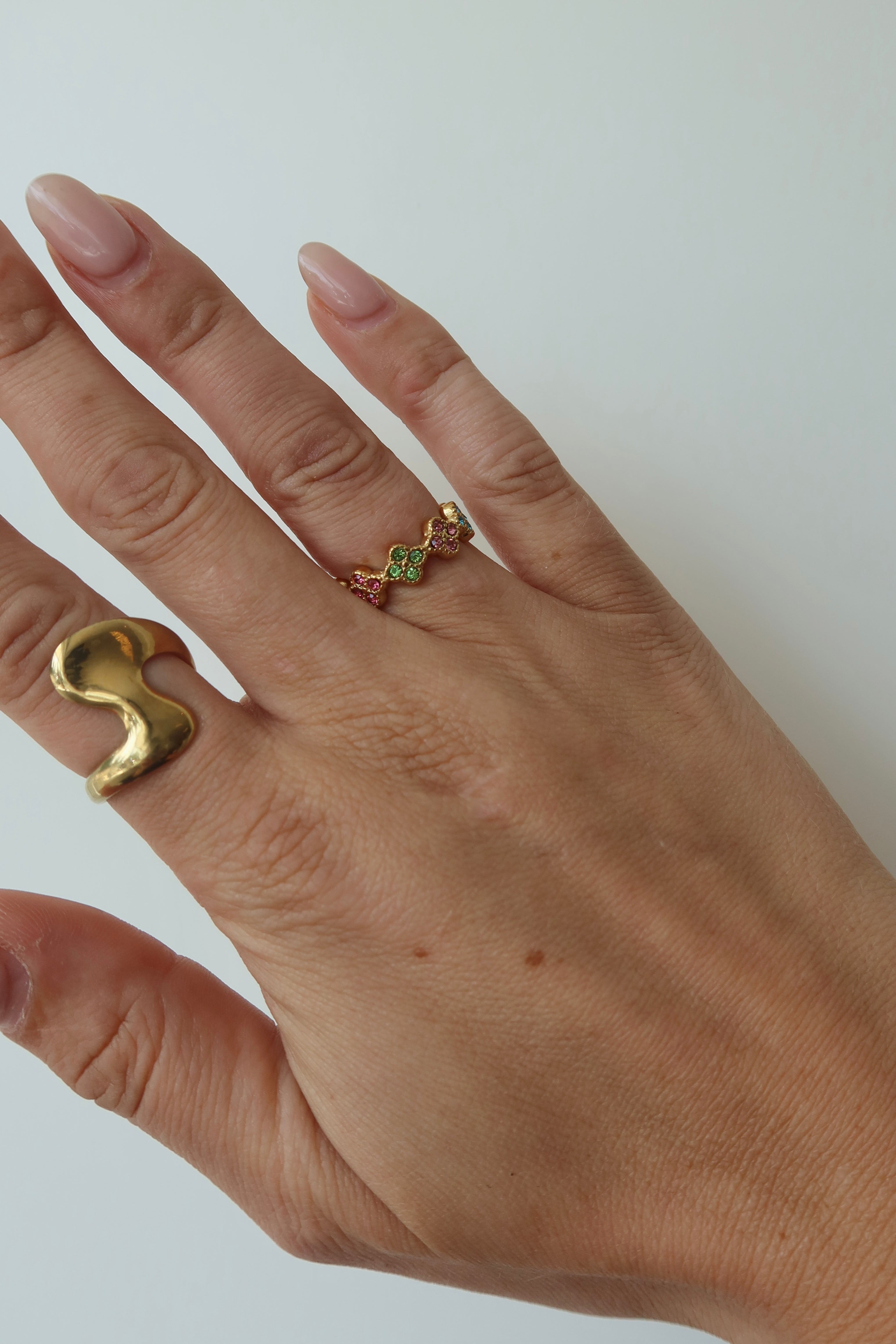 Clover Sparkle Ring Color