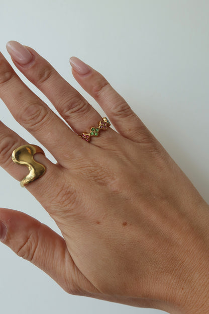 Clover Sparkle Ring Color