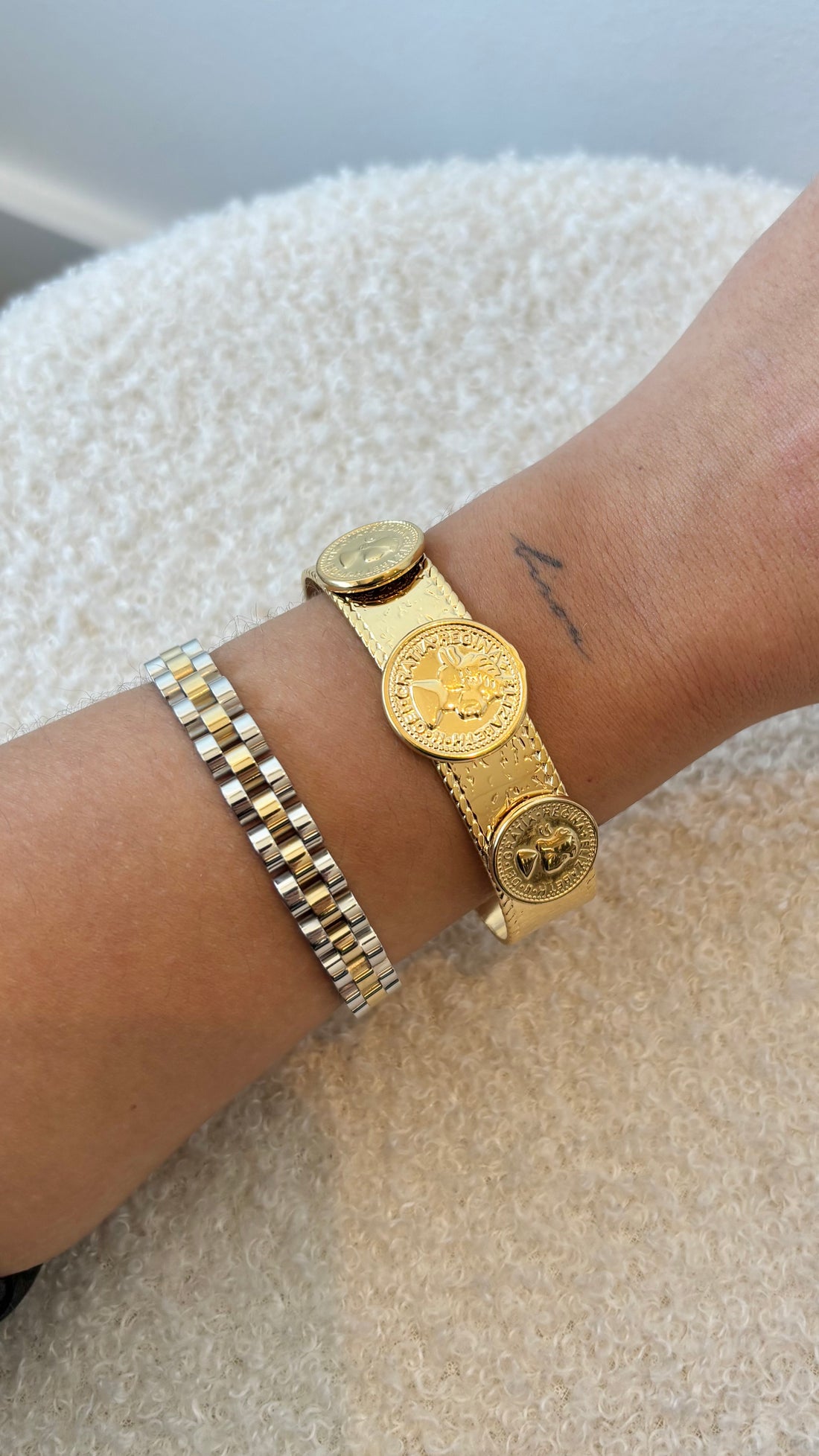 Coins Bangle Gold