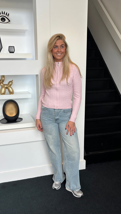 Rosy Cable Knit Pink