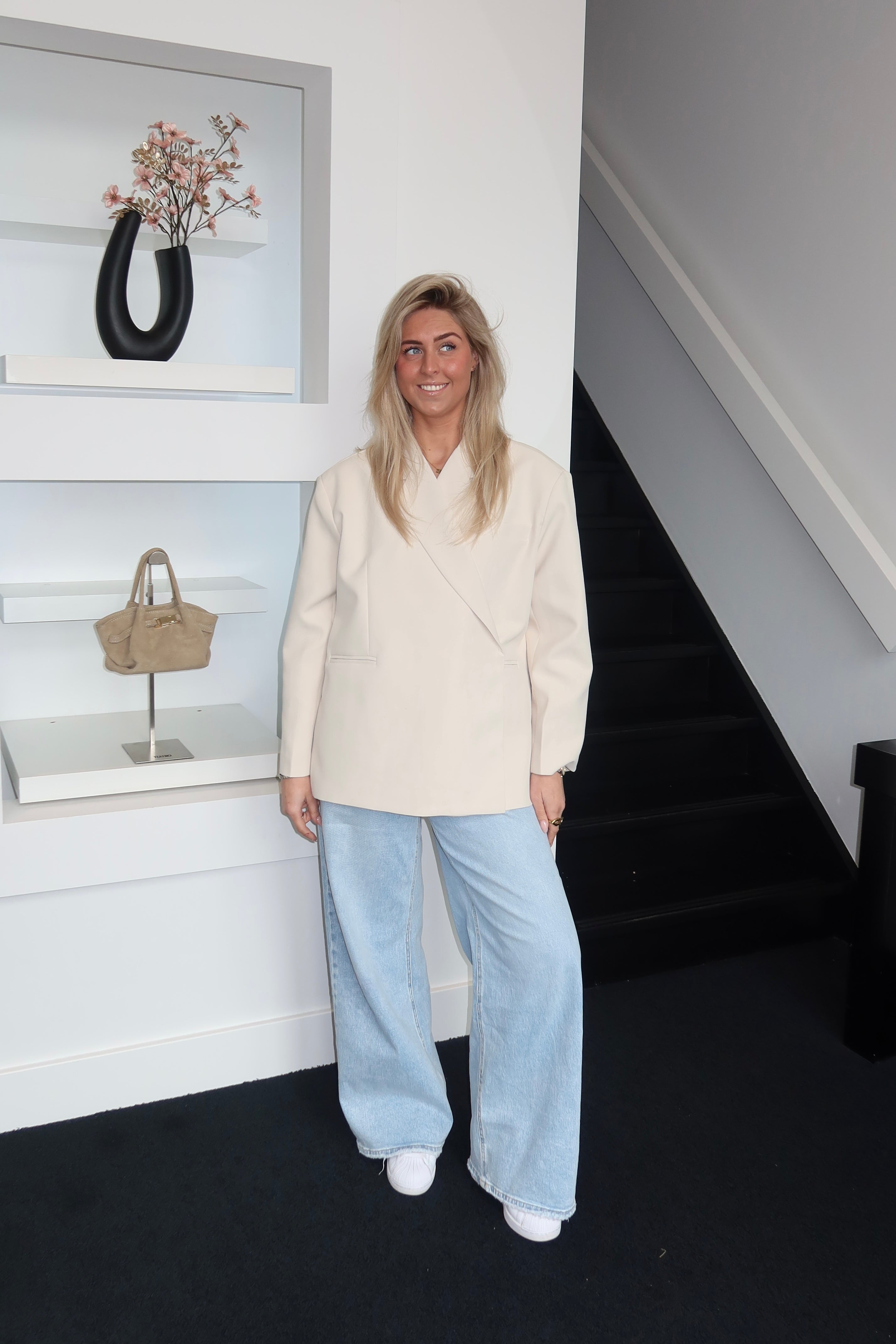 Lola Oversized Boxy Blazer Beige