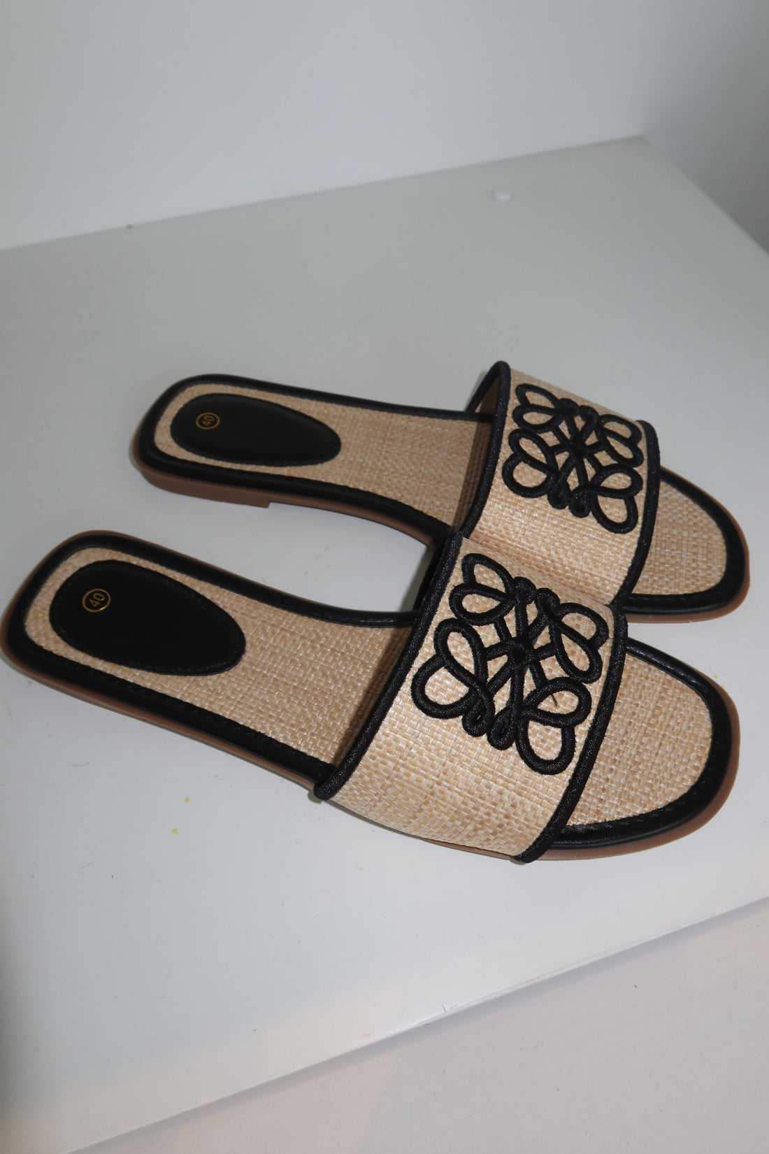 LouLou Slides Black 76