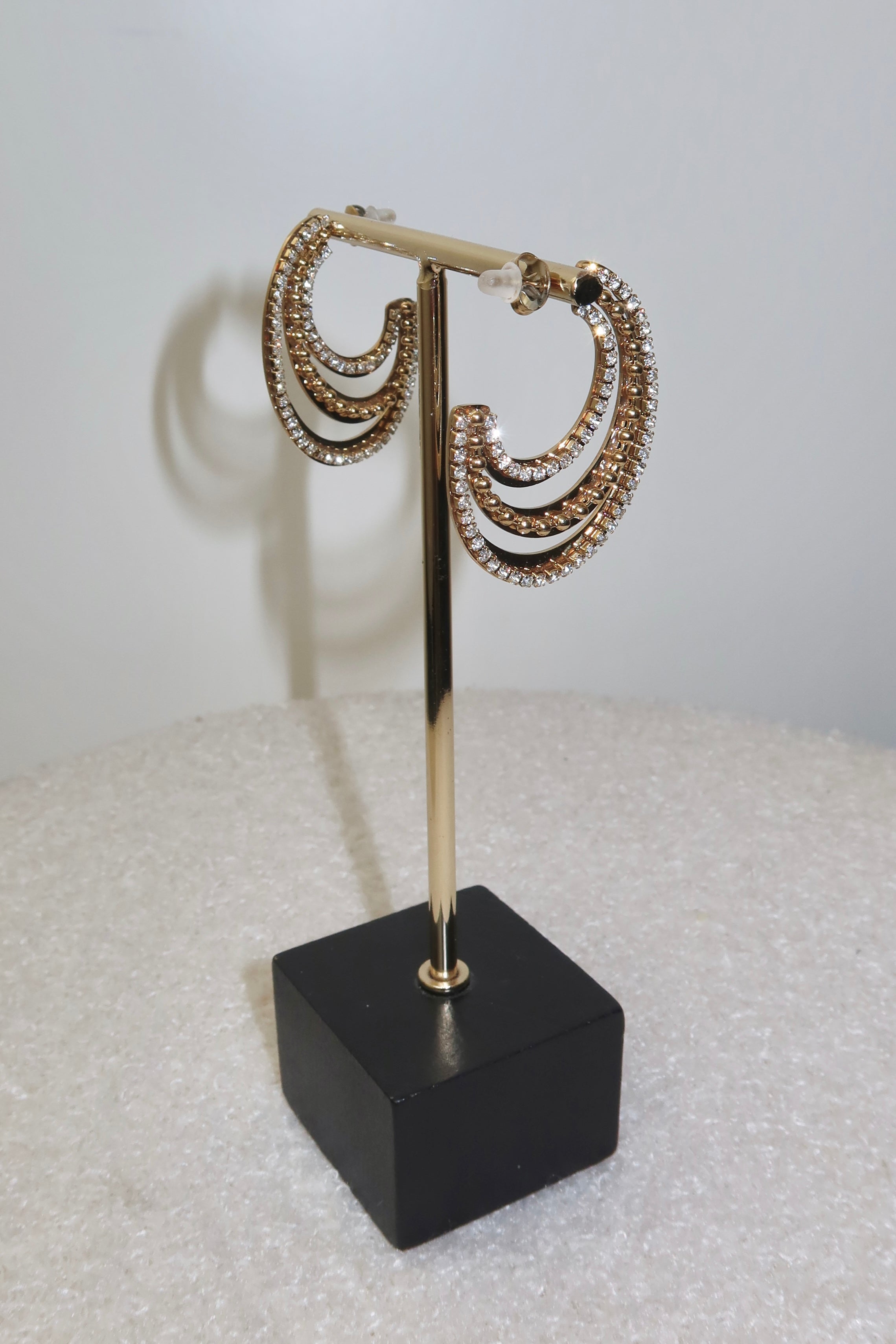 Shiny Sparkles Earrings Gold