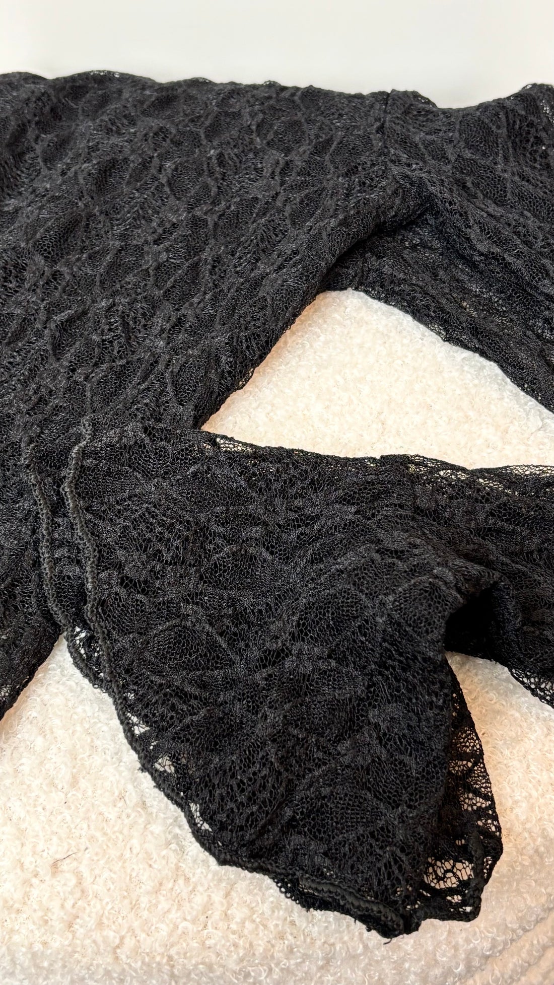 Macy Lace Top Black 24219