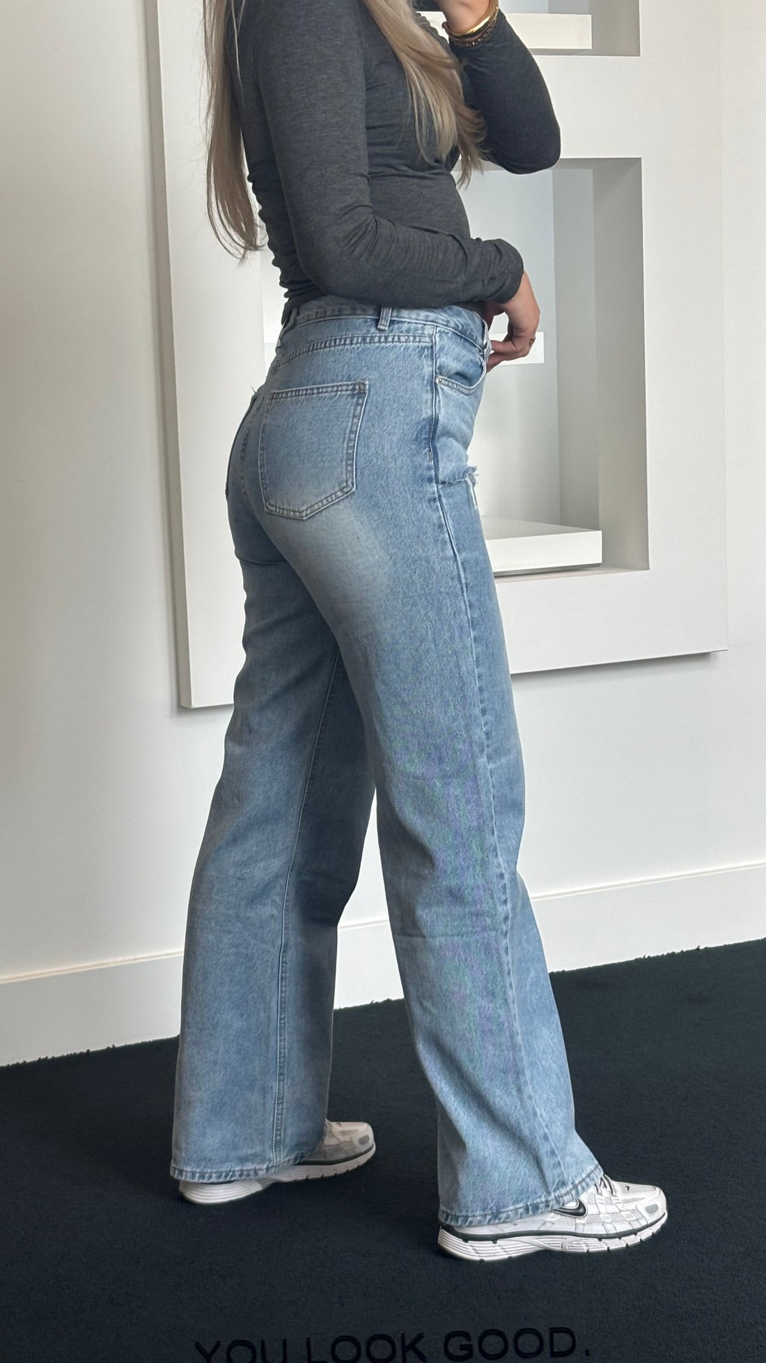 Ripped Wide Leg Jeans 3090