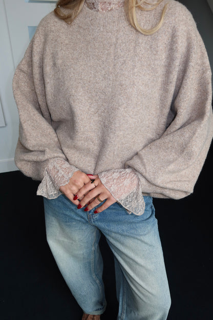 Yara Taupe Knit 7139