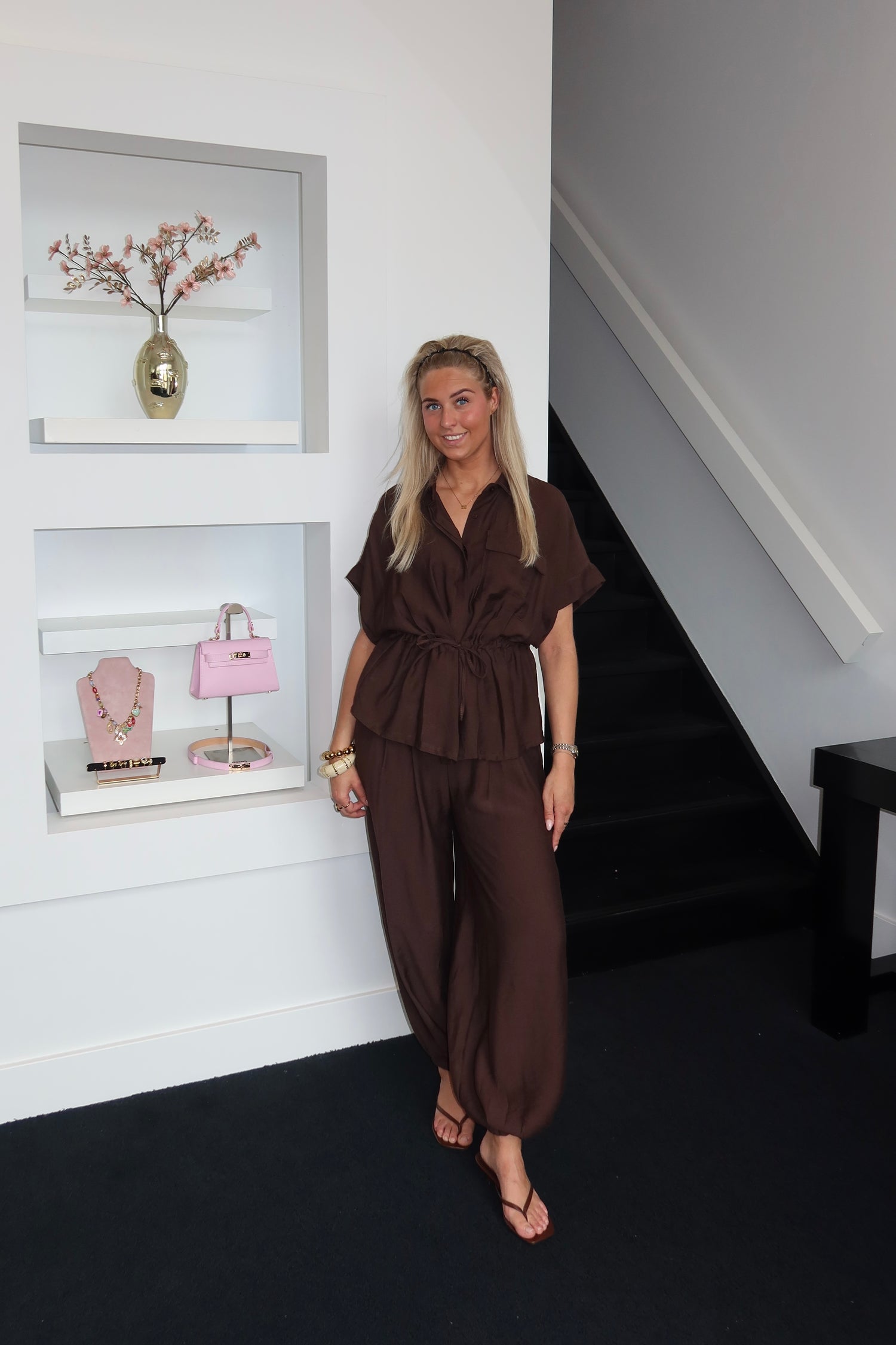 Mila Breeze Top Dark Brown