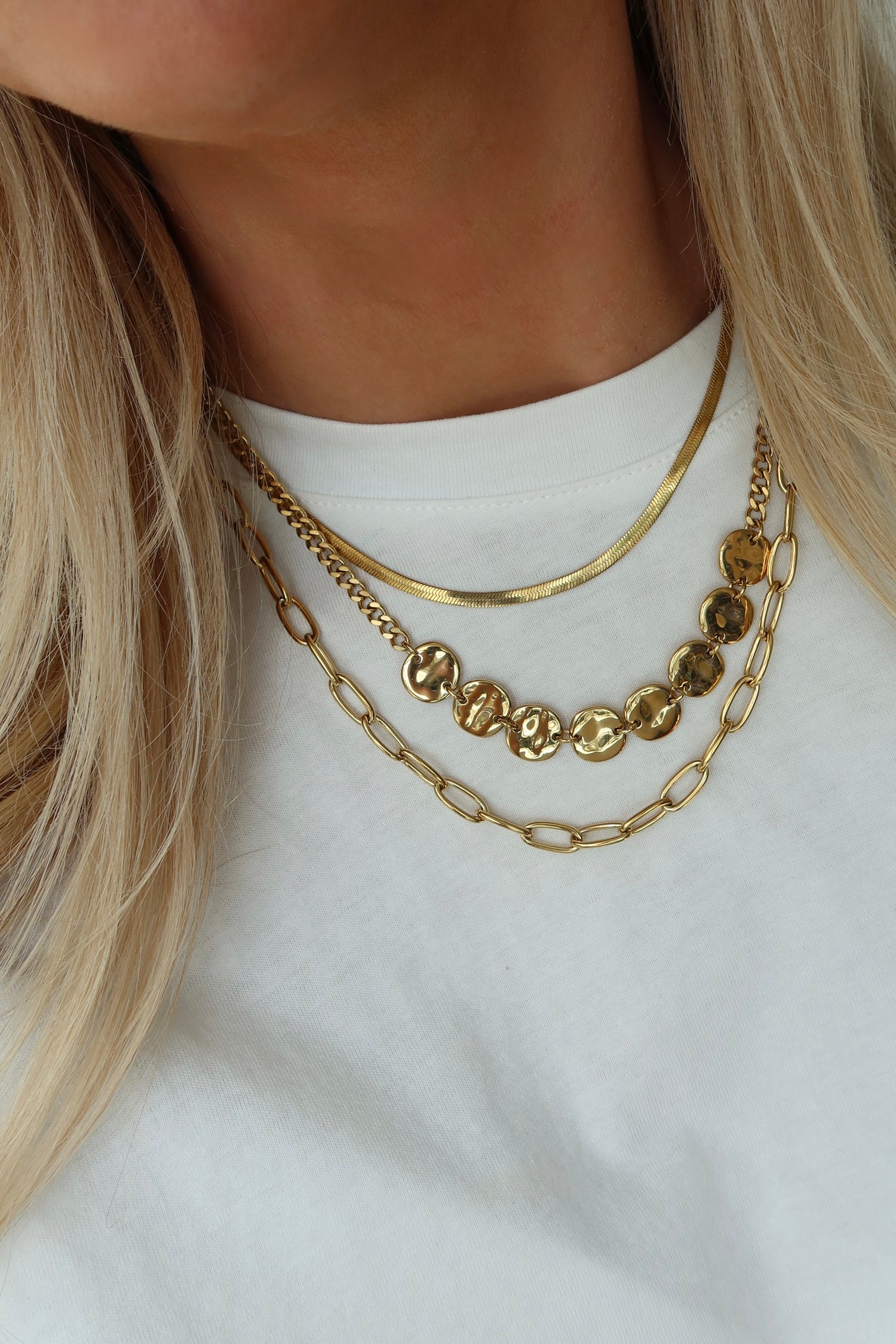 Triple Dots Chain Necklace