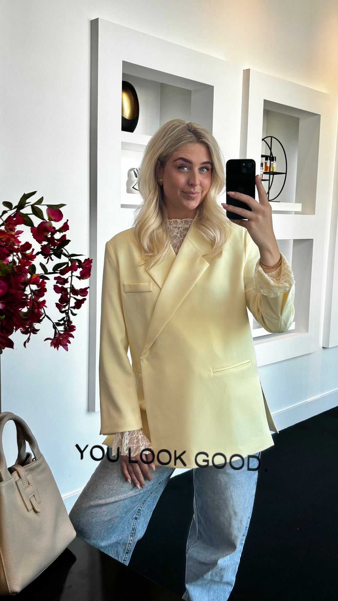Boxy Fit Blazer Butter Yellow 24763