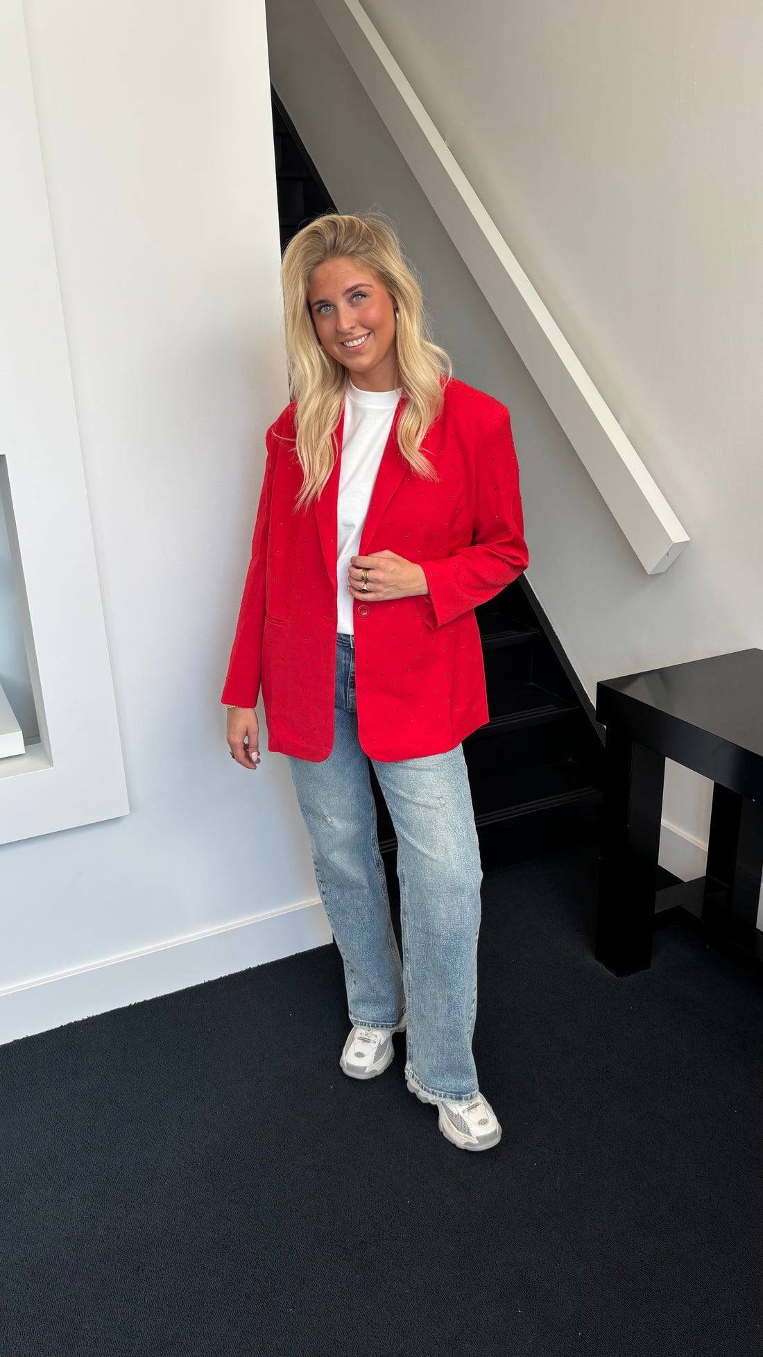 Louè Red Blazer