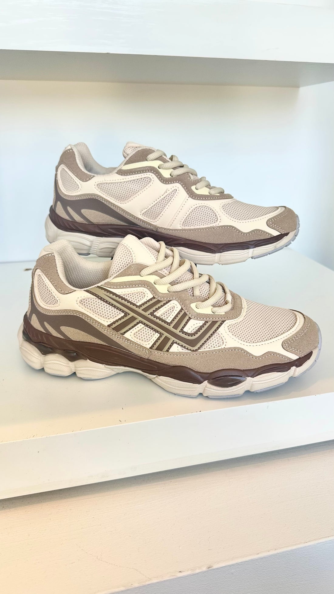 Ivy Sneakers Taupe