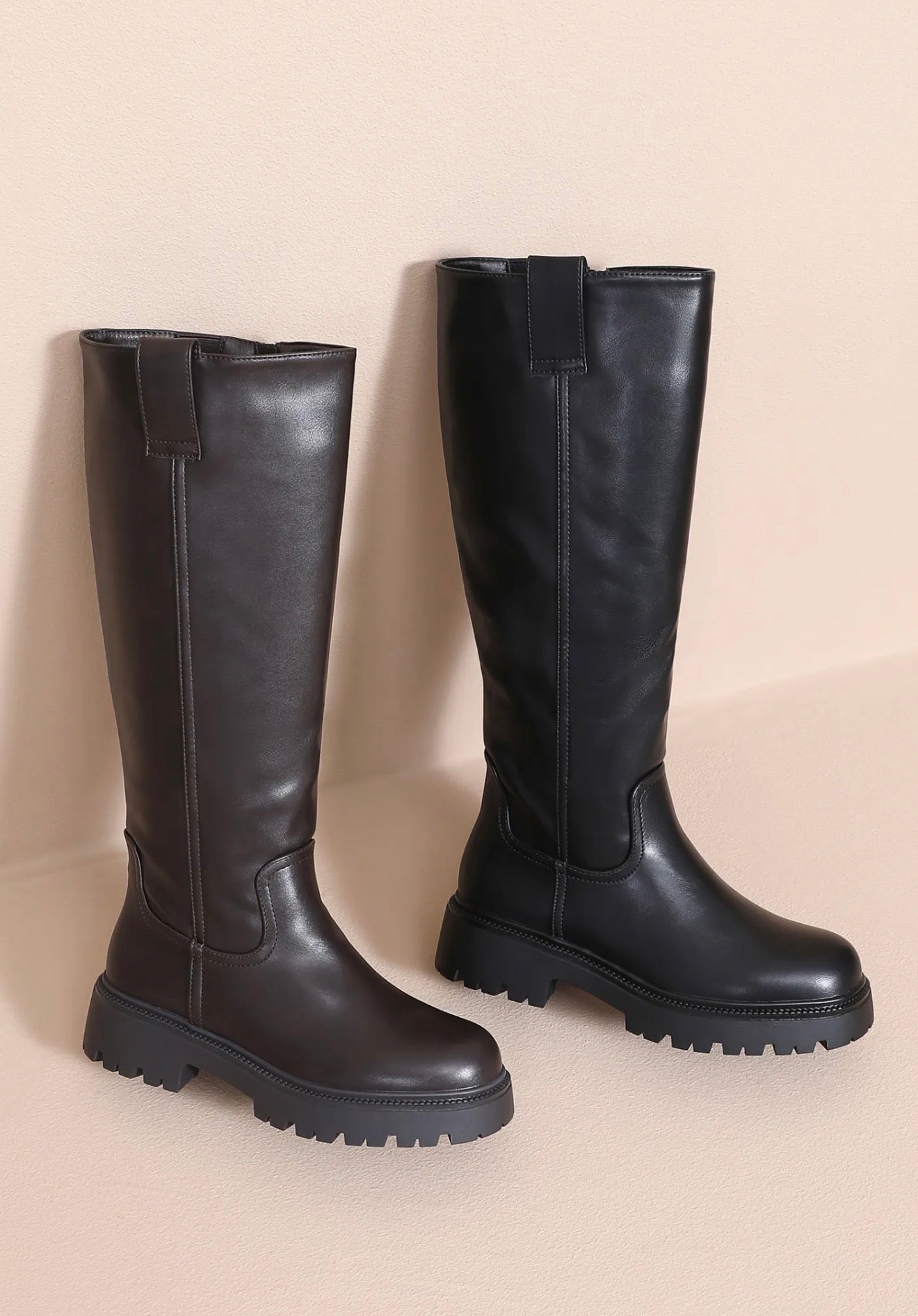Avery Boots Black