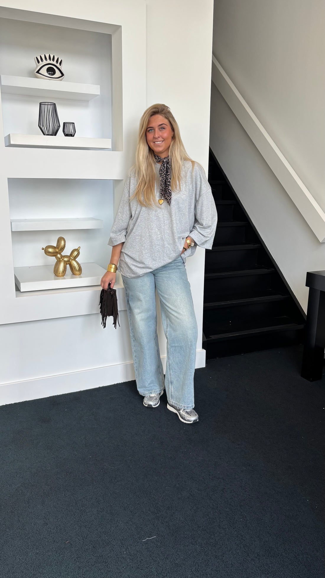 Oversized Basic Tee Grey (Curvy Girls Favorite)