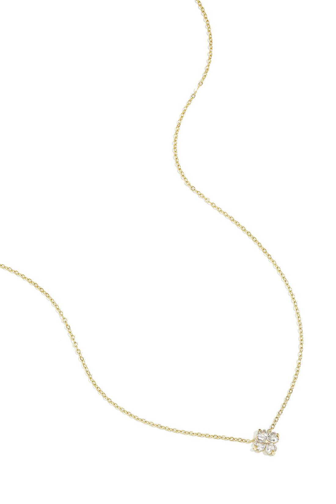 Necklace with clover decoration