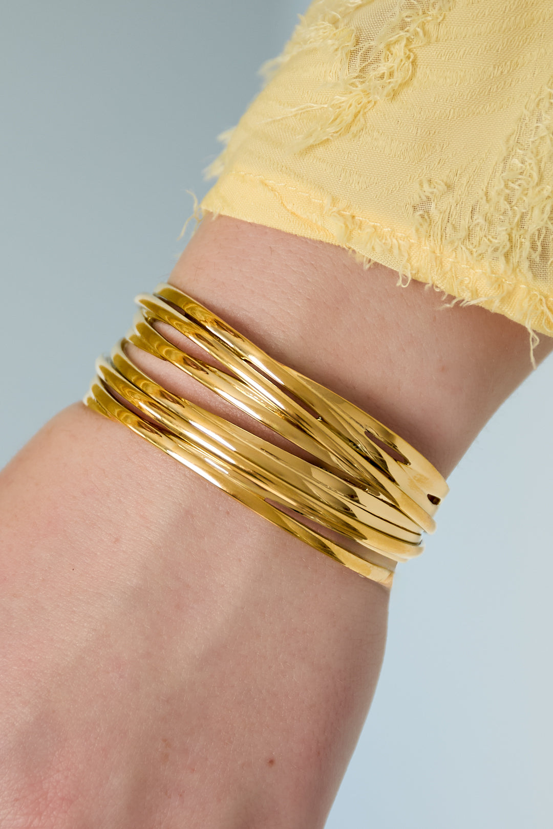 Statement Bangle Gold